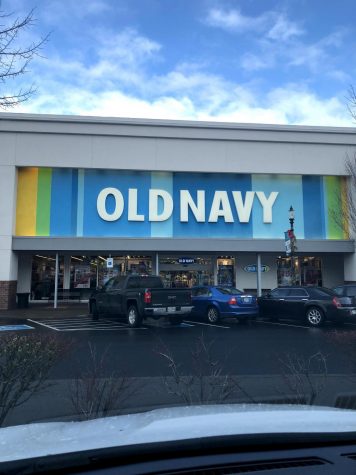 Old Navy is looking for summer workers