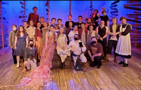 The cast of Peter and the Starcatcher