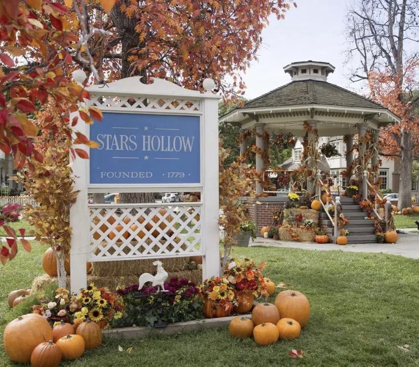 Gilmore Girls is Fall.