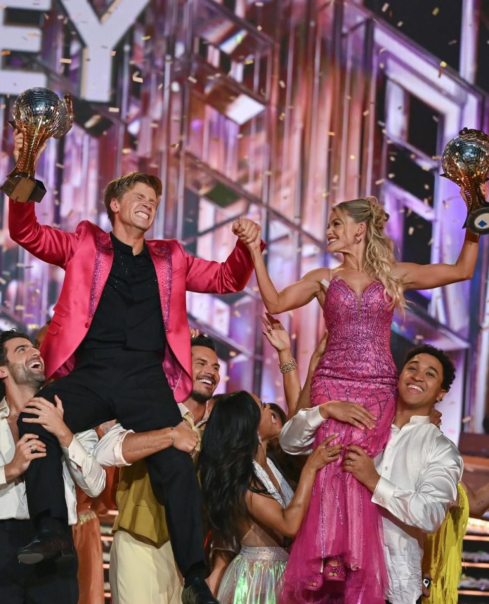 Robert Irwin and Whitney Carson celebrating their new mirrorball win!