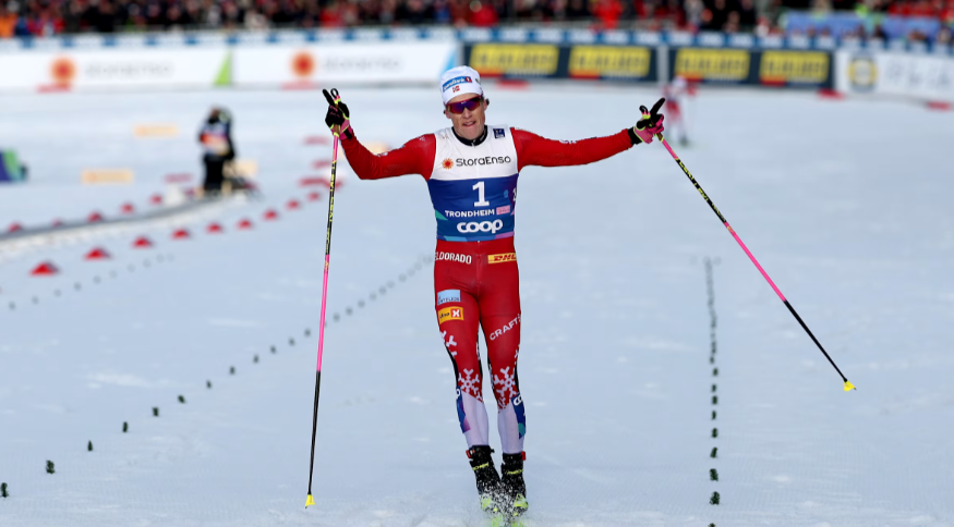  Johannes Høsflot Klæbo crosses the finish line, marking his sixth title